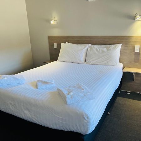 Elimatta Hotel เดวอนพอร์ต ภายนอก รูปภาพ